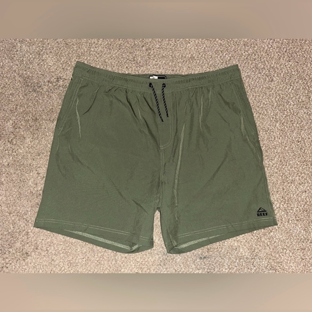 Men’s Hybrid Reef Shorts